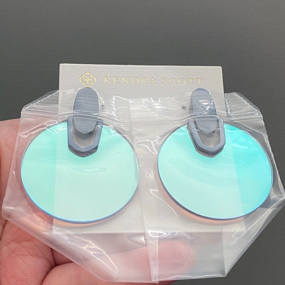Kendra Scott Navy Gunmetal & Dichroic Didi earring